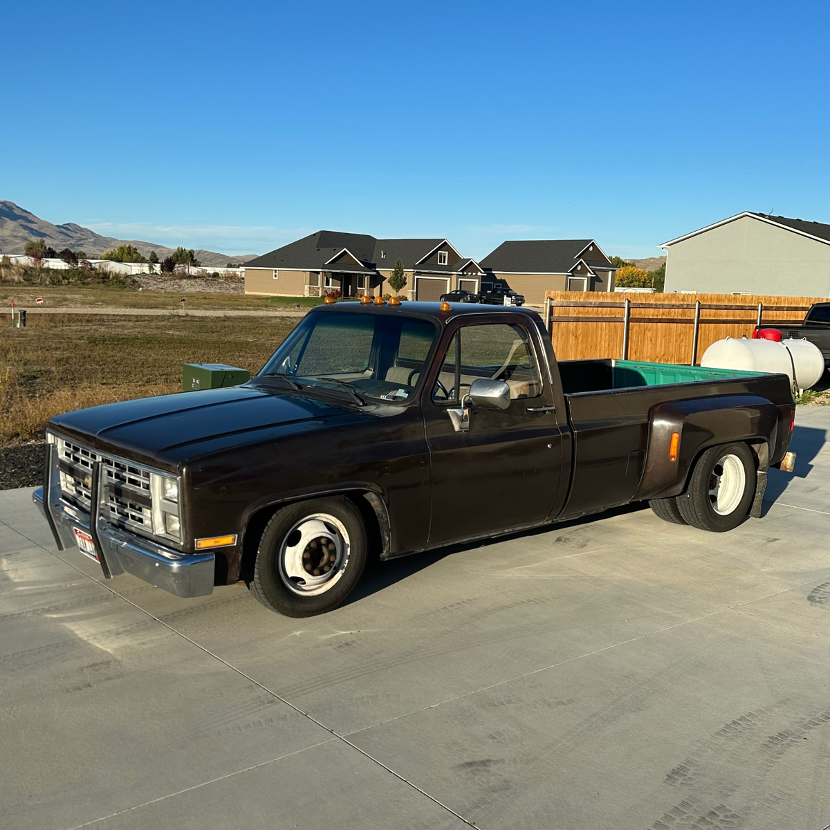 1985 Chevrolet C/K Pickup 3500 C30 Silverado