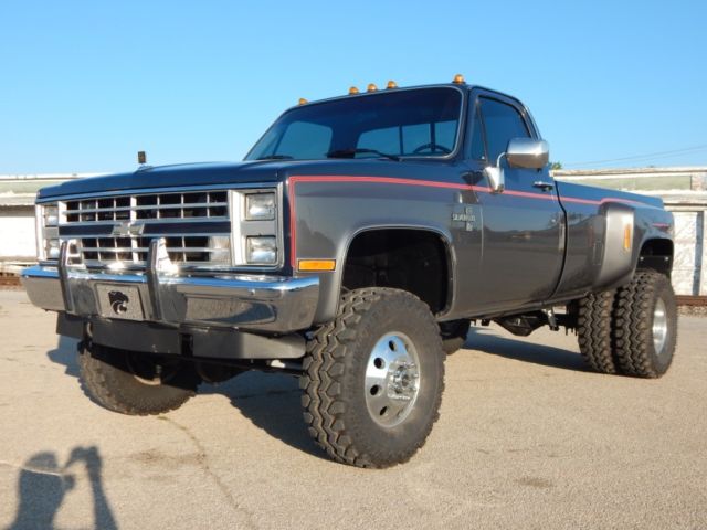 1985 Chevrolet C/K Pickup 3500 Silverado