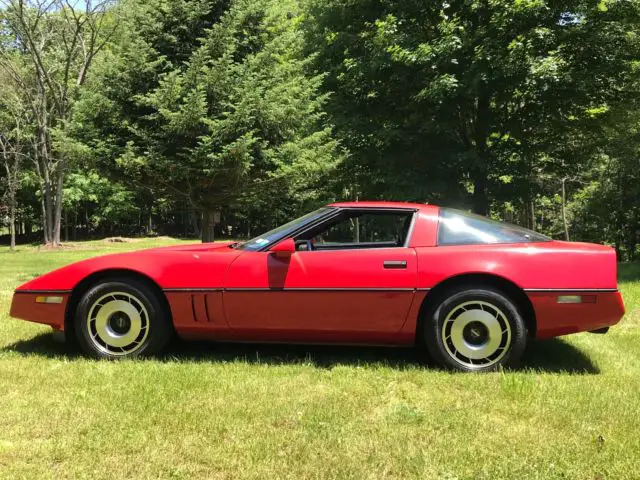 1985 Chevrolet Corvette Standard