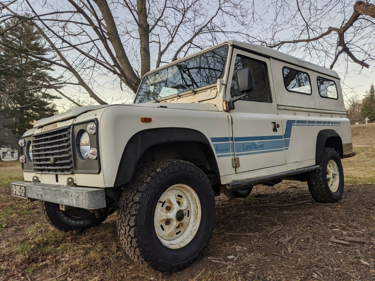 1985 Land Rover Defender