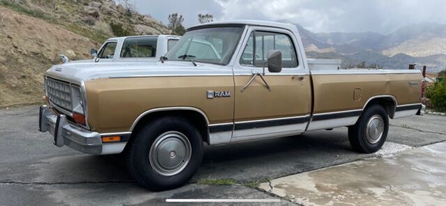 1985 Dodge Other Pickups D350