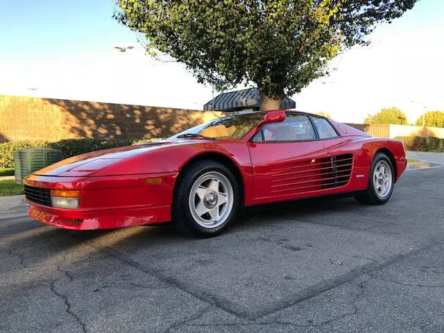 1985 Ferrari Testarossa Flying Mirror