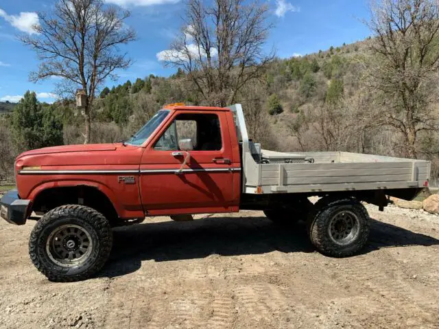 1985 Ford F-250 XLT