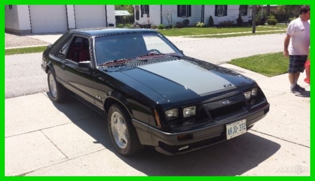 1985 Ford Mustang GT