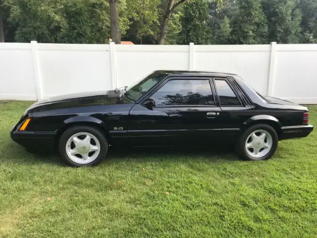 1985 Ford Mustang LX