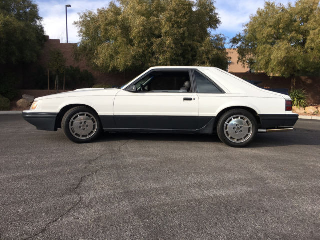 1985 Ford Mustang Hatch