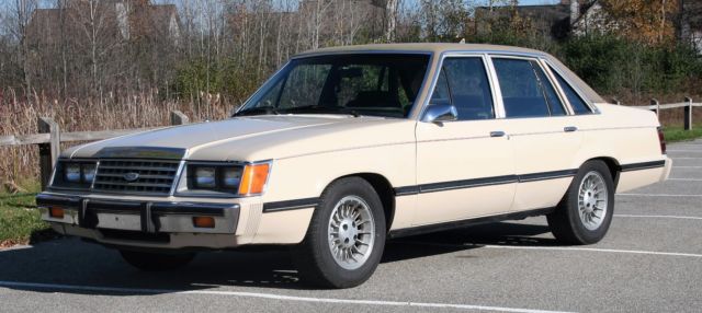 1985 Ford LTD Brougham