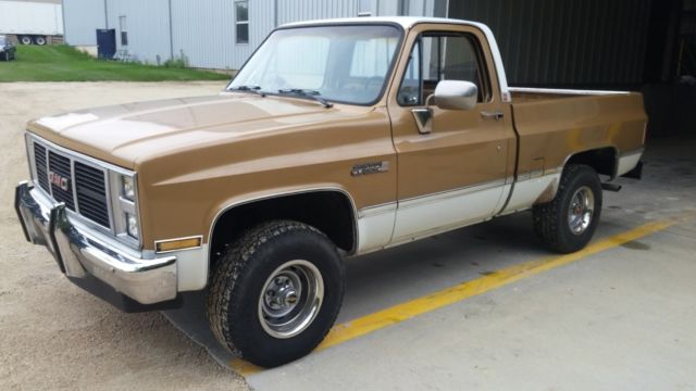 1985 Chevrolet C-10 Sierra Classic