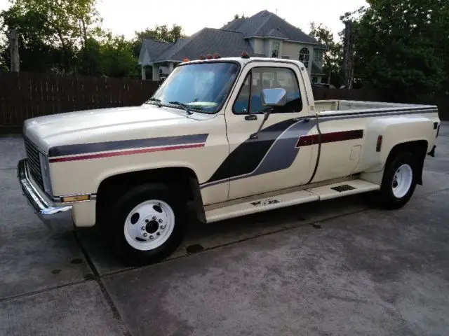 1985 Chevrolet C/K Pickup 3500 Silverado