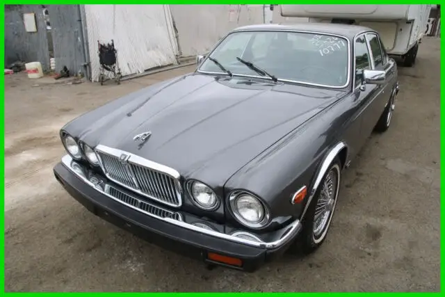 1985 Jaguar XJ XJ6