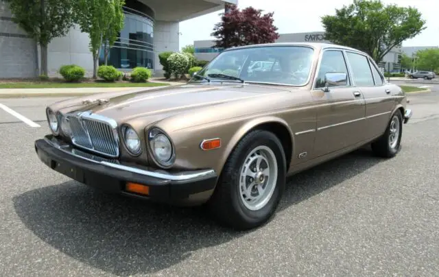 1985 XJ6 Vanden Plas