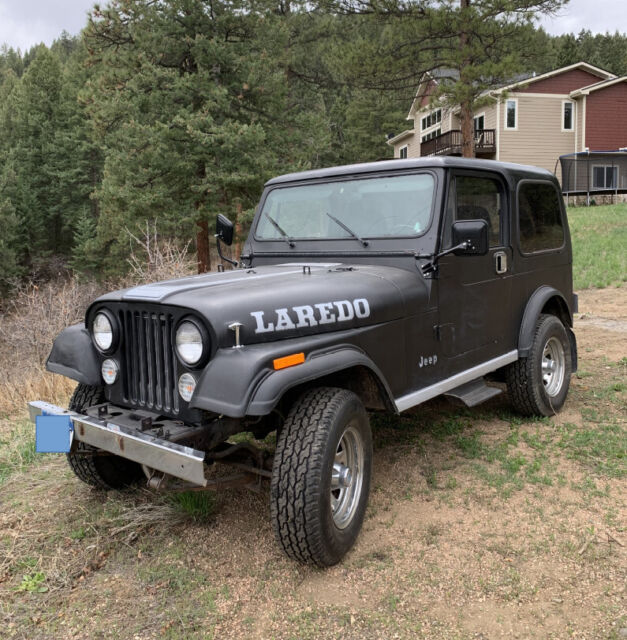 1985 Jeep CJ7 Laredo