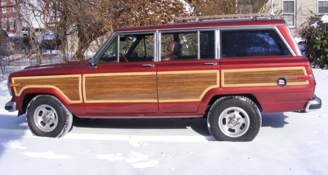 1985 Jeep Wagoneer Woodgrain