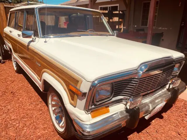 1985 Jeep Wagoneer