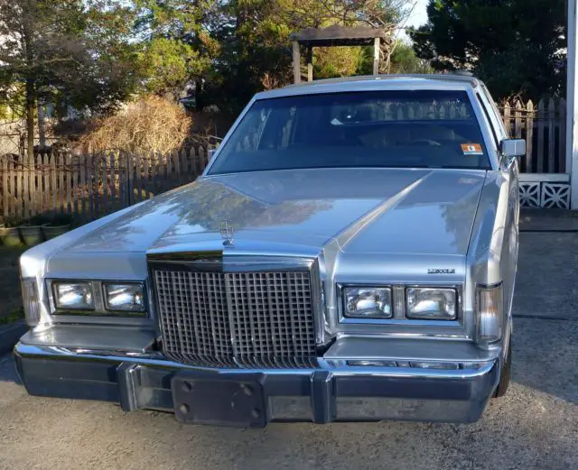 1985 Lincoln Town Car