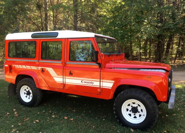 1985 Land Rover Defender Country Station Wagon