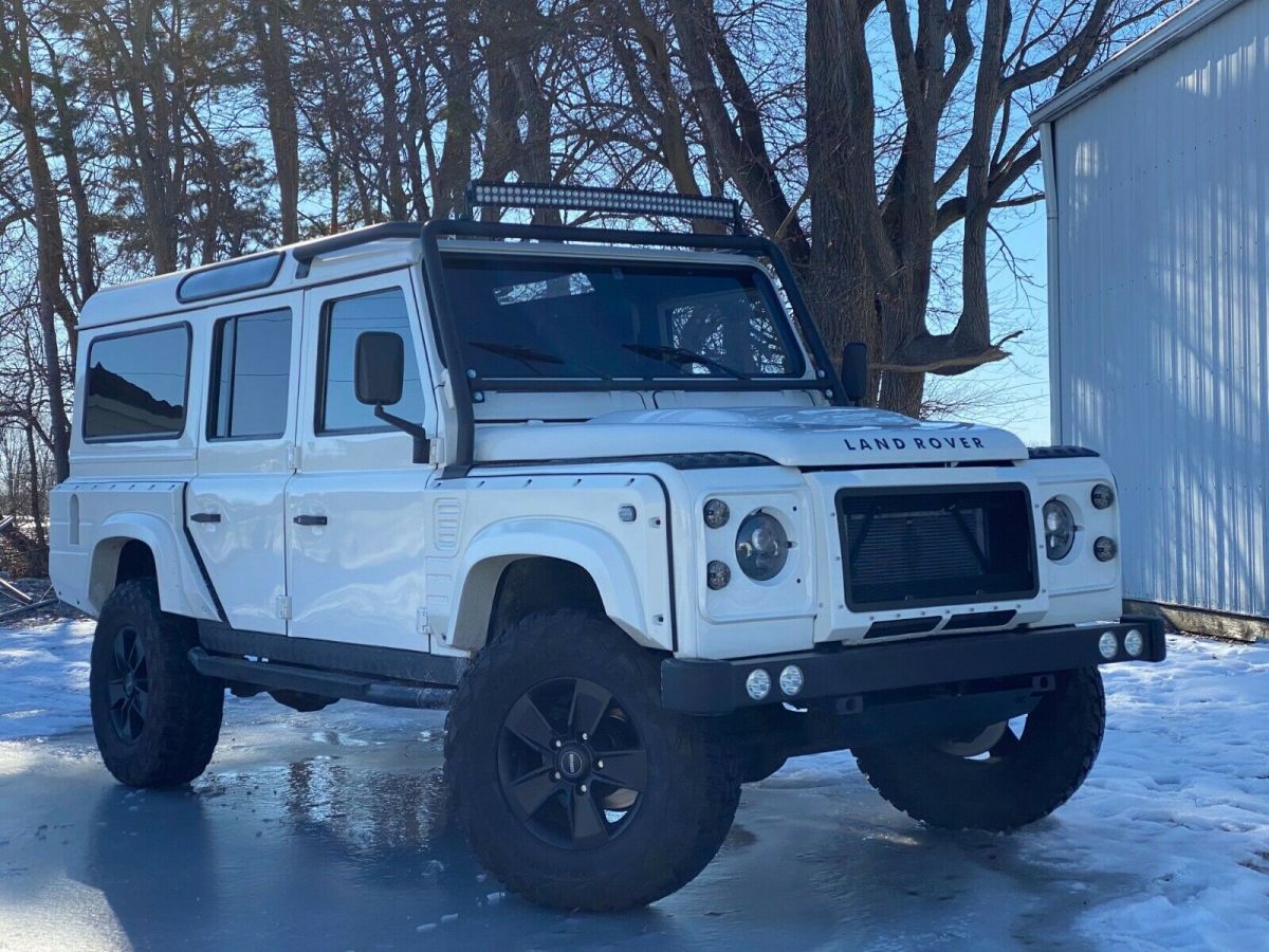 1985 Land Rover Defender