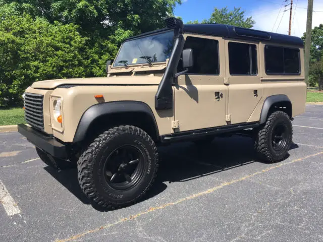 1985 Land Rover Defender