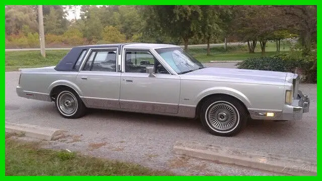 1985 Lincoln Town Car