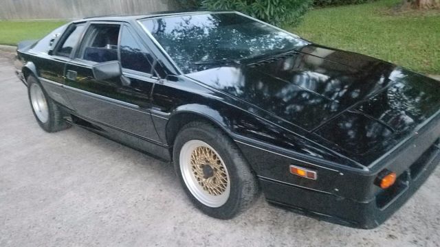 1985 Lotus Esprit