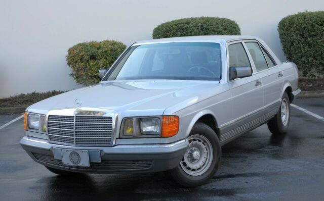 1985 Mercedes-Benz 200-Series 280SE