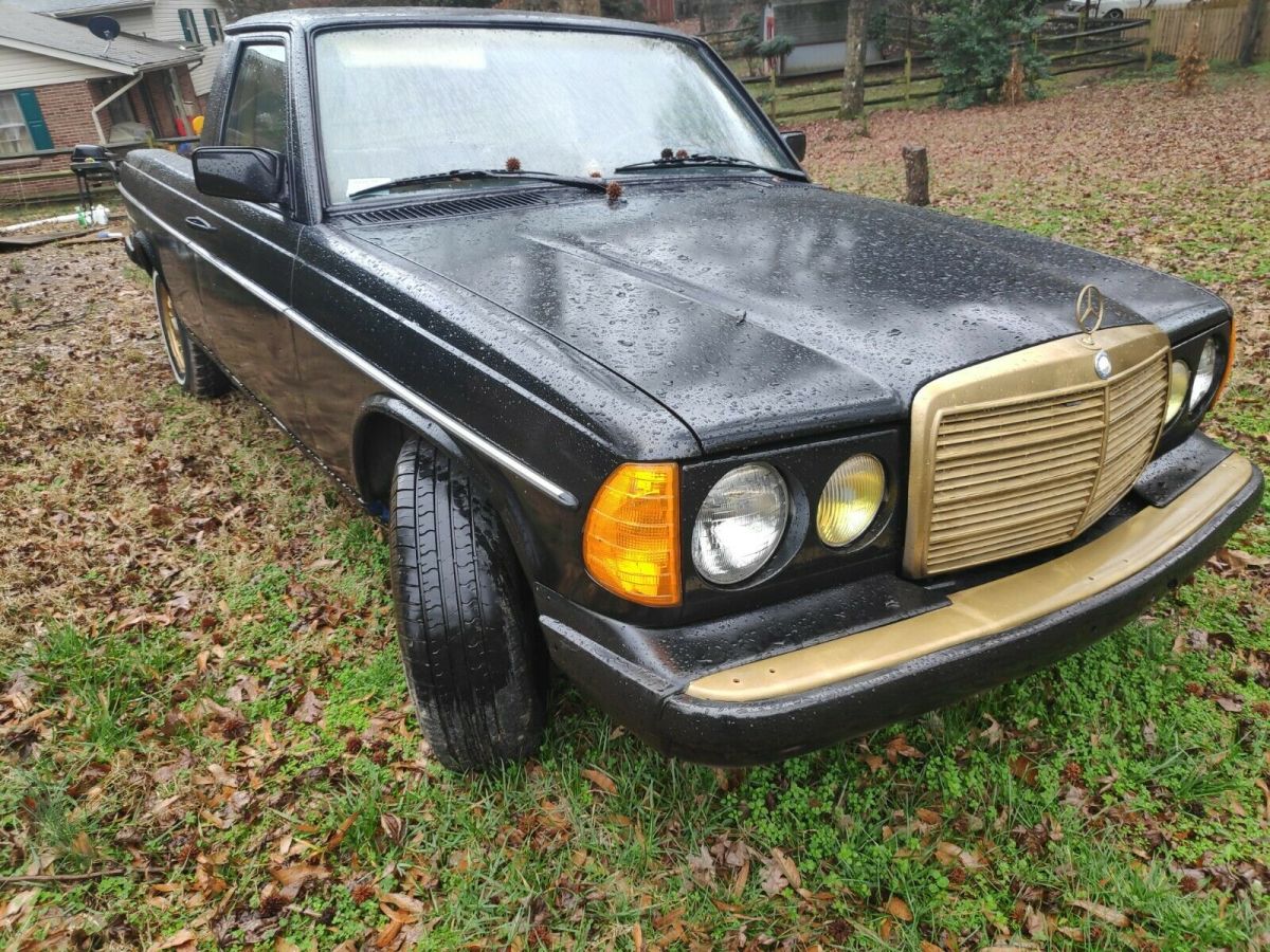 1985 Mercedes-Benz 300-Series