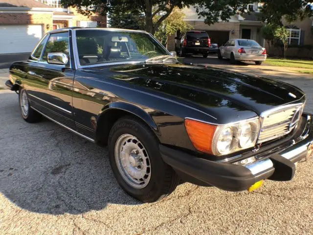 1985 Mercedes-Benz 300-Series BLACK