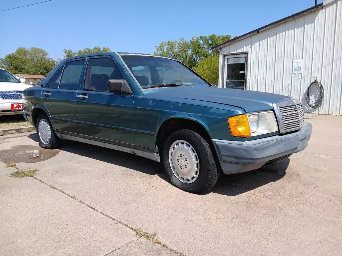 1985 Mercedes-Benz 190-Series E 2.3