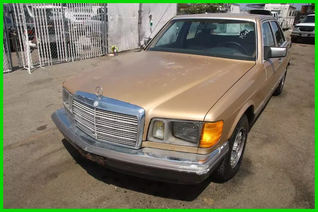 1985 Mercedes-Benz 300-Series 300 SD