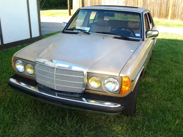 1985 Mercedes-Benz 300-Series Turbo Diesel