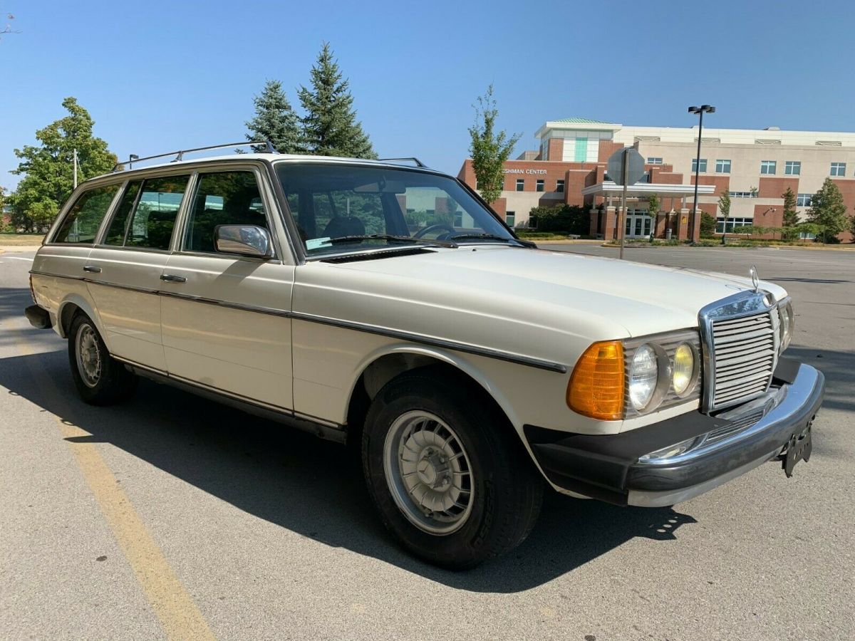 1985 Mercedes-Benz 300-Series *W123*300TD TURBODIESEL DIESEL WAGON*NO RESERVE!