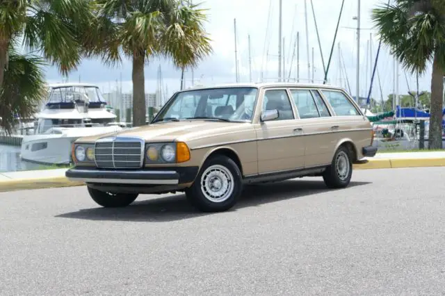 1985 Mercedes-Benz 300-Series 300TD