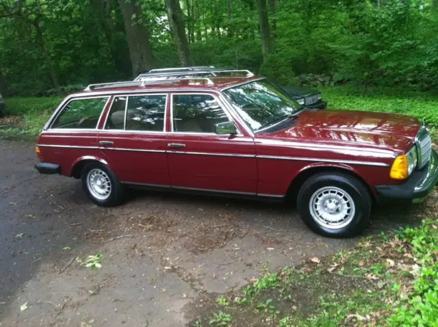 1985 Mercedes-Benz 300-Series wagon