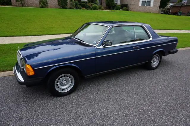 1985 Mercedes-Benz 300-Series 300CD Coupe