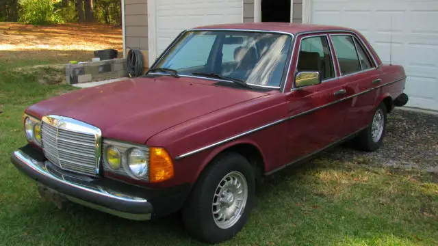 1985 Mercedes-Benz 300-Series