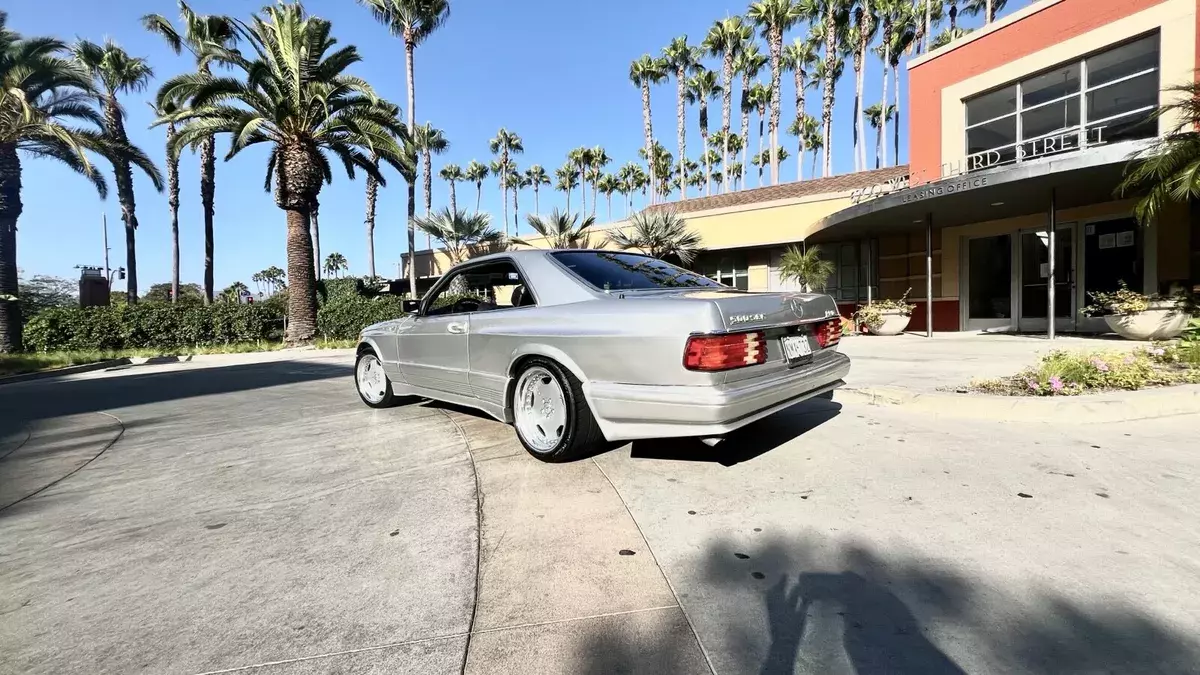 1985 Mercedes-Benz 500 SE