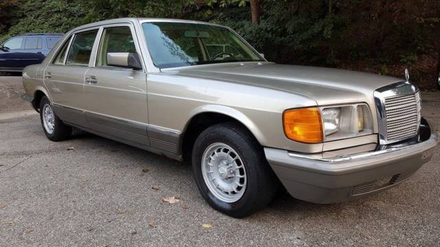 1985 Mercedes-Benz S-Class 500SEL