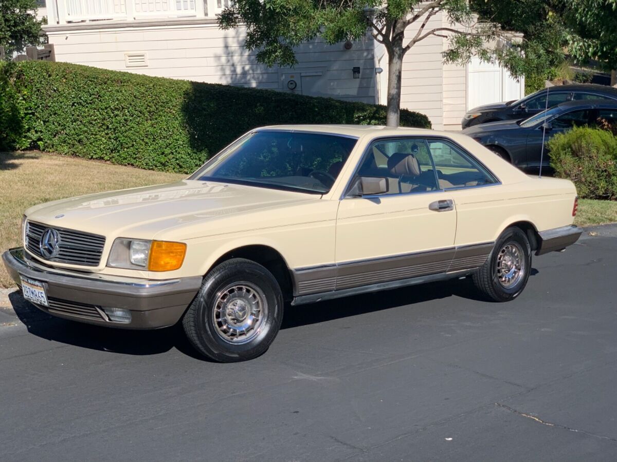 1985 Mercedes-Benz 500-Series