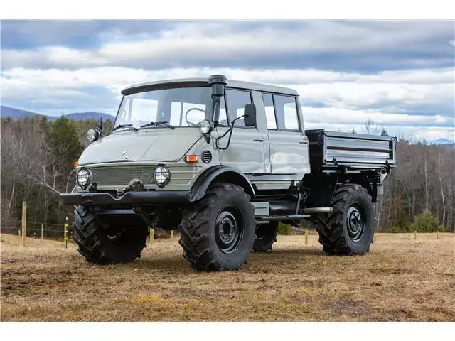 1985 MERCEDES UNIMOG 416 DOKA