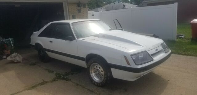 1985 Ford Mustang