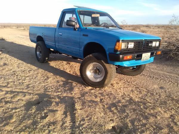 1985 Nissan Other Pickups dlx