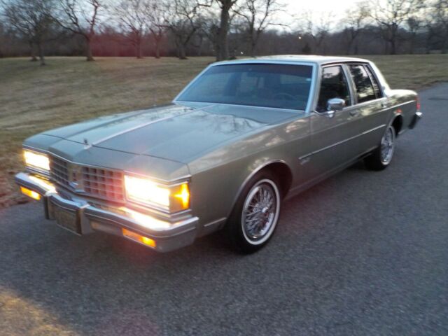 1985 Oldsmobile Eighty-Eight *NO RESERVE* Delta 88 Royale