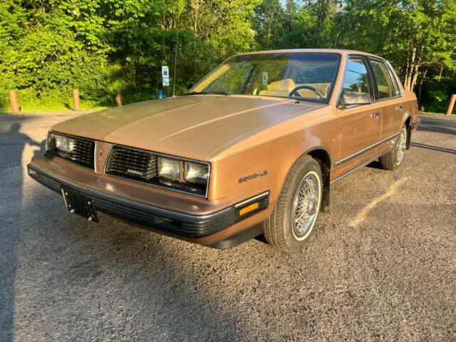 1985 Pontiac 6000 LE