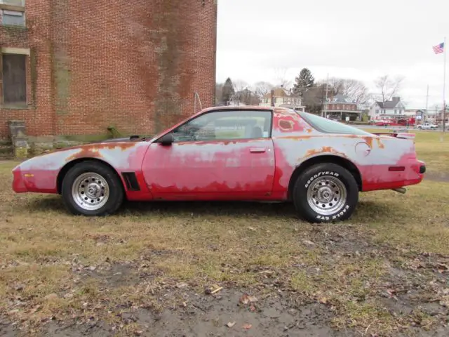 1985 Pontiac Firebird