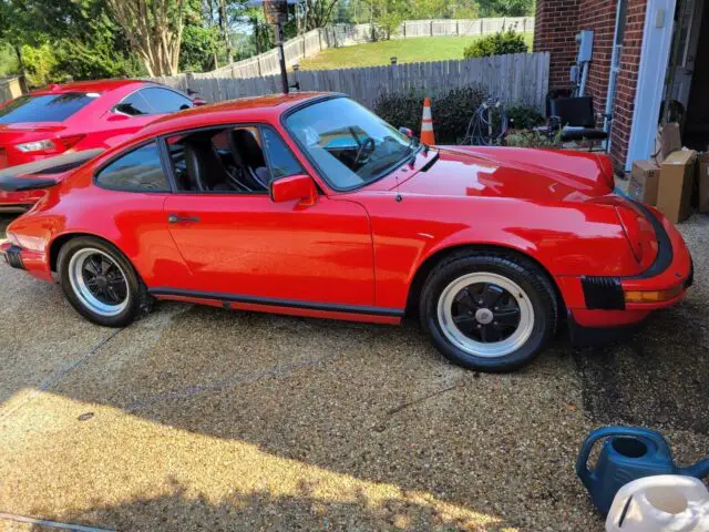 1985 Porsche 911 CARRERA