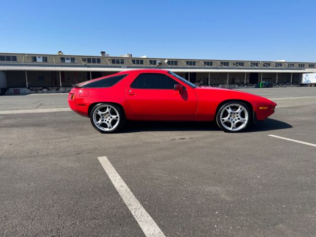 1985 Porsche 928 S