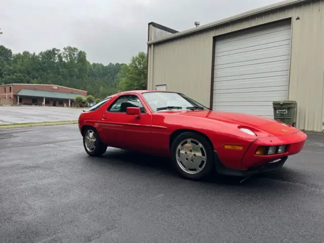 1985 Porsche 928