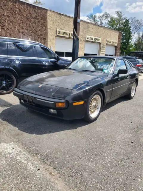 1985 Porsche 944