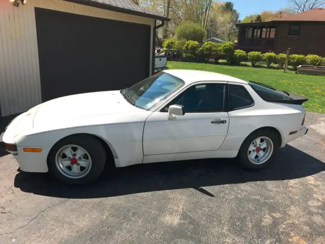 1985 Porsche 944