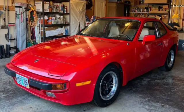 1985 Porsche 944